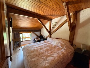 4 habitaciones, wifi y ropa de cama 