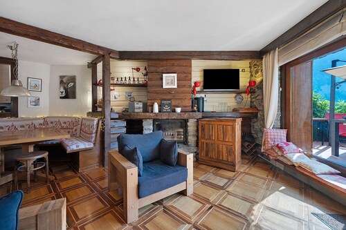Chalet La Grange Courchevel – Family Retreat with Terrace and Mountain Views