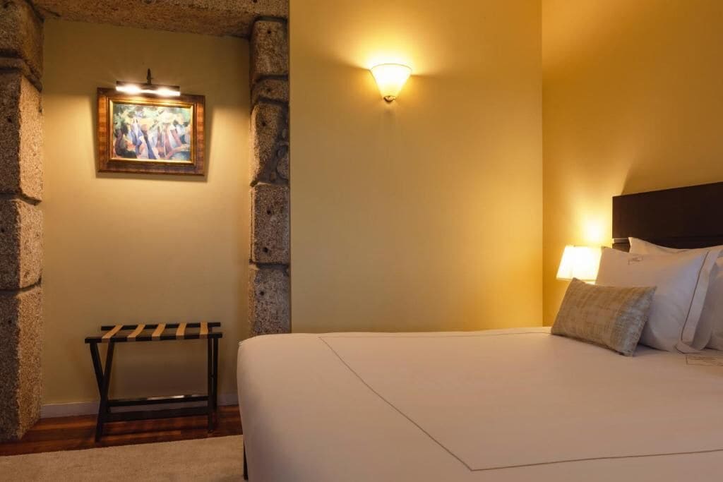 Deluxe Suite, Balcony, Garden View
