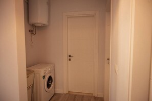 Interior - Perla Apartment 02 in Plazhi San Pietro (Plazhi San Pietro)