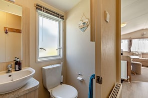 Douche, serviettes fournies