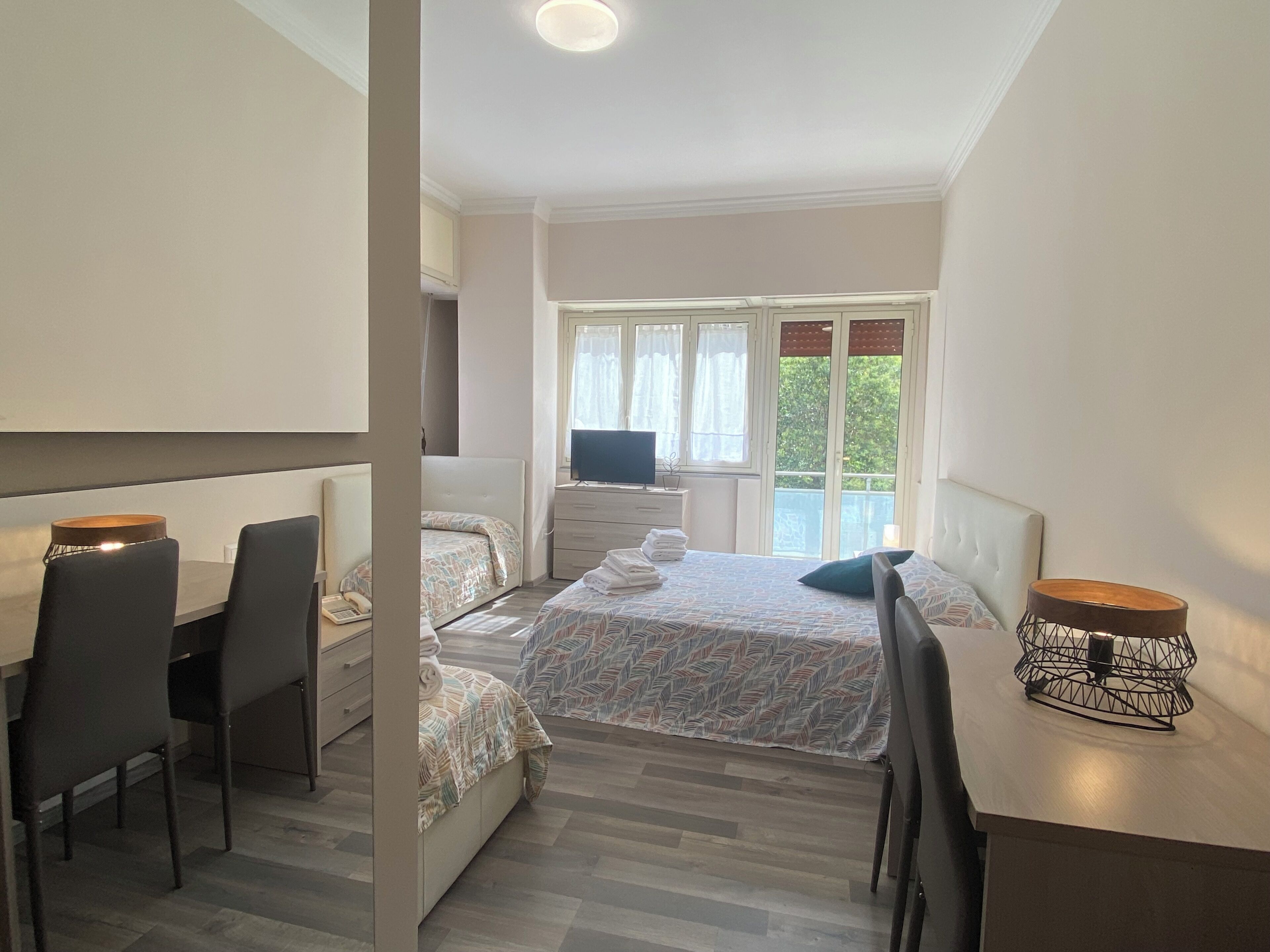Classic Quadruple Room, Balcony, City View (Room 4) | Desk, WiFi (free)