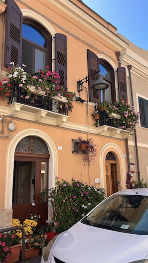 Exterior - Trigu & Mangoni (Cagliari)