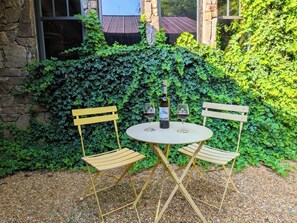 Outdoor dining - Stone House Guest Suite- with private courtyard (Young Harris)