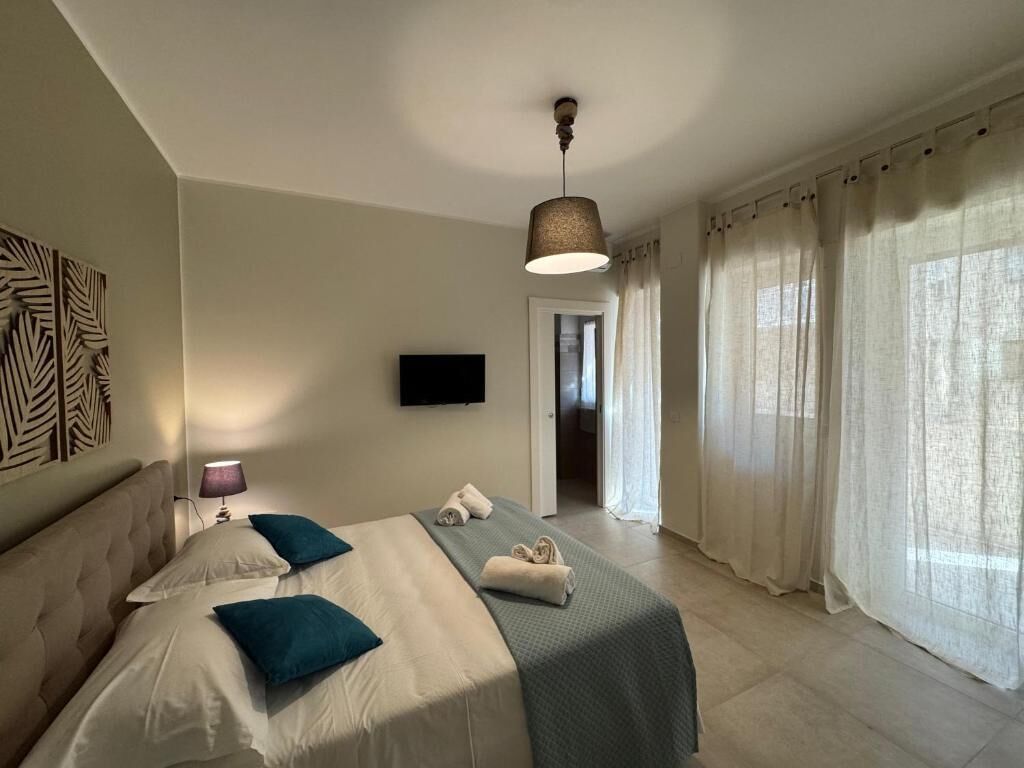 Deluxe Double Room, Balcony (Procida) | Desk, WiFi (free)
