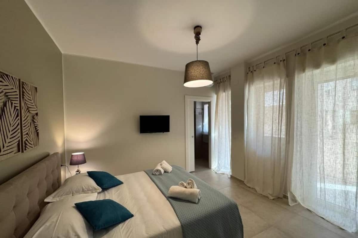 Habitación doble Deluxe, balcón (Procida) | Escritorio y wifi gratis