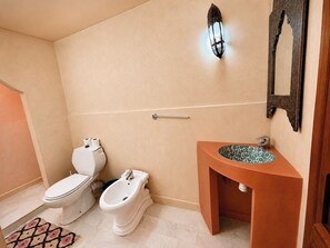 Unclassified image, 5 of 45, button - Riad Belgika (Ourika)