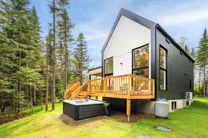 Exterior - Le Hāvenā | Spa, Sauna & Pool | BBQ | EV Charger | Pool Table | In&out Fireplace (Shannon)