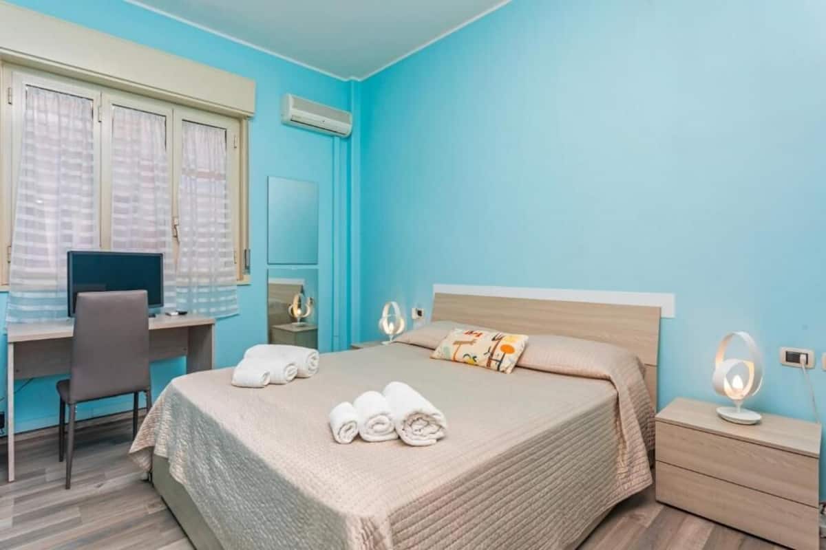 Double Room, City View (Azzurra)