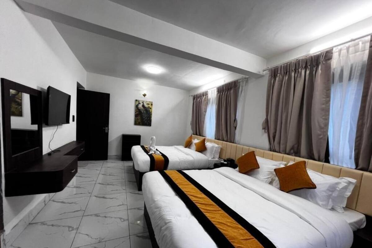 Cortinas opacas y wifi gratis