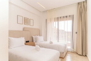 2 chambres, fer et planche à repasser, Wi-Fi, draps fournis