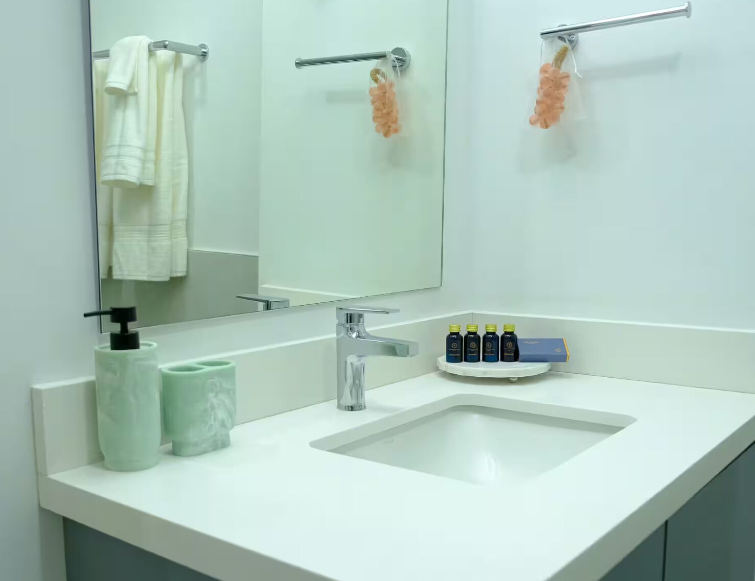 Apartment | Bathroom