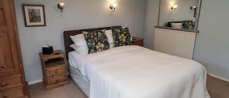 8 bedrooms, free WiFi, individually decorated, individually furnished