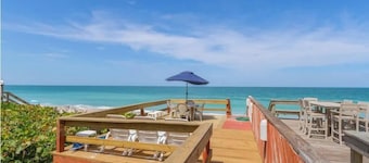 Summer Breeze By The Sea | Oceanfront Retreat