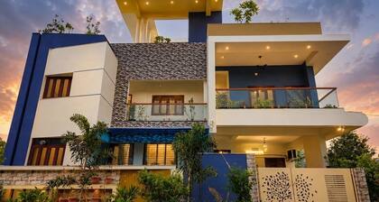 Luxury 4BHK Private Villa| Pool, Jacuzzi & Home Theater