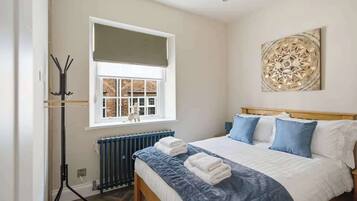 2 bedrooms