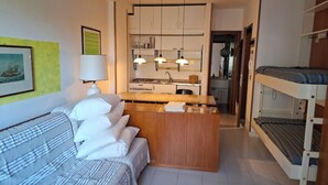 1 bedroom, free WiFi - PUNTA ALA: SUNSET WITH A SEA VIEW! Air conditioning + Parking + Blue Flag beaches! (Punta Ala)