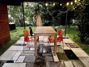 Outdoor dining - Apartment 1 with a garden Letnisko Polanczyk (Polańczyk)