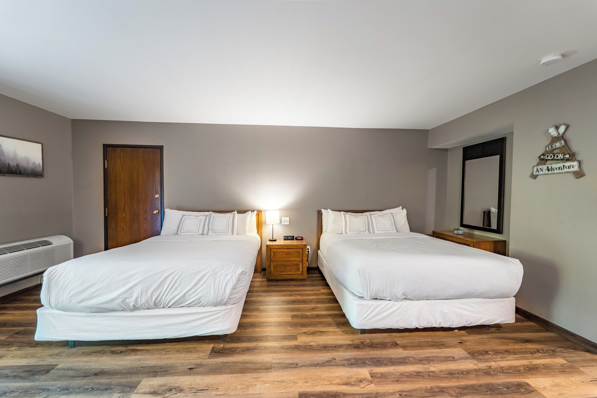 1 bedroom, internet, bed sheets
