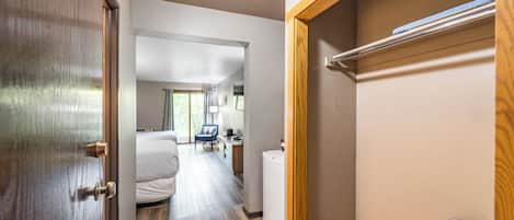1 bedroom, Internet, bed sheets