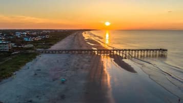 Hus, flere senger (Lowcountry Lux, 5 min to Beach, 7 min) | Strand