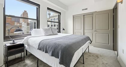 2 BR Iconic Detroit High-Rise Loft