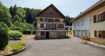 Appartement « La Petite Caille - 10 » avec vue montagne, terrasse privée et Wi-Fi