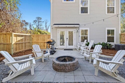 The Cozy Vibes-6 Beds-fenced in Backyard