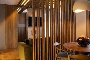 Familienapartment, Balkon | Speisen