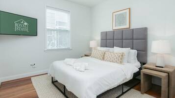 Ferienhaus, Mehrere Betten (The Jade, Park Circle, Mins to Dwtn a)