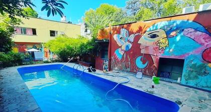 TUHOSTEL