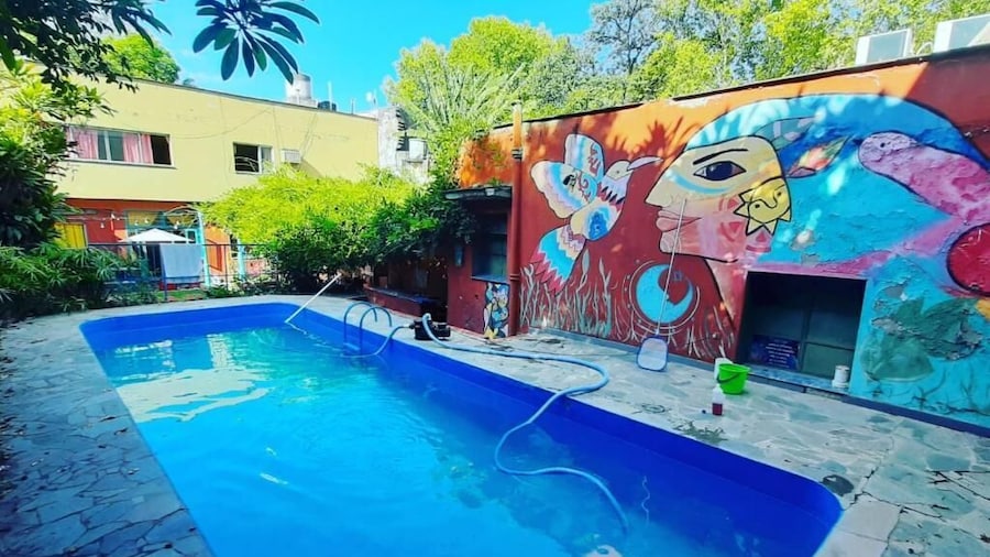 TUHOSTEL