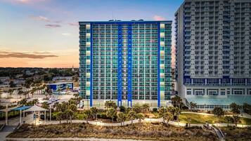 Condo, várias camas (The Grand Myrtle-BAY VIEW 1503) | Fachada