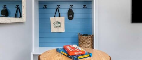 Hus, flere senger (Palmetto Grove, Walk to Shem Creek, ) | Spillrom