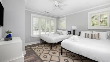 Casa, varias camas (Palmetto Grove, Walk to Shem Creek, ) | 4 habitaciones
