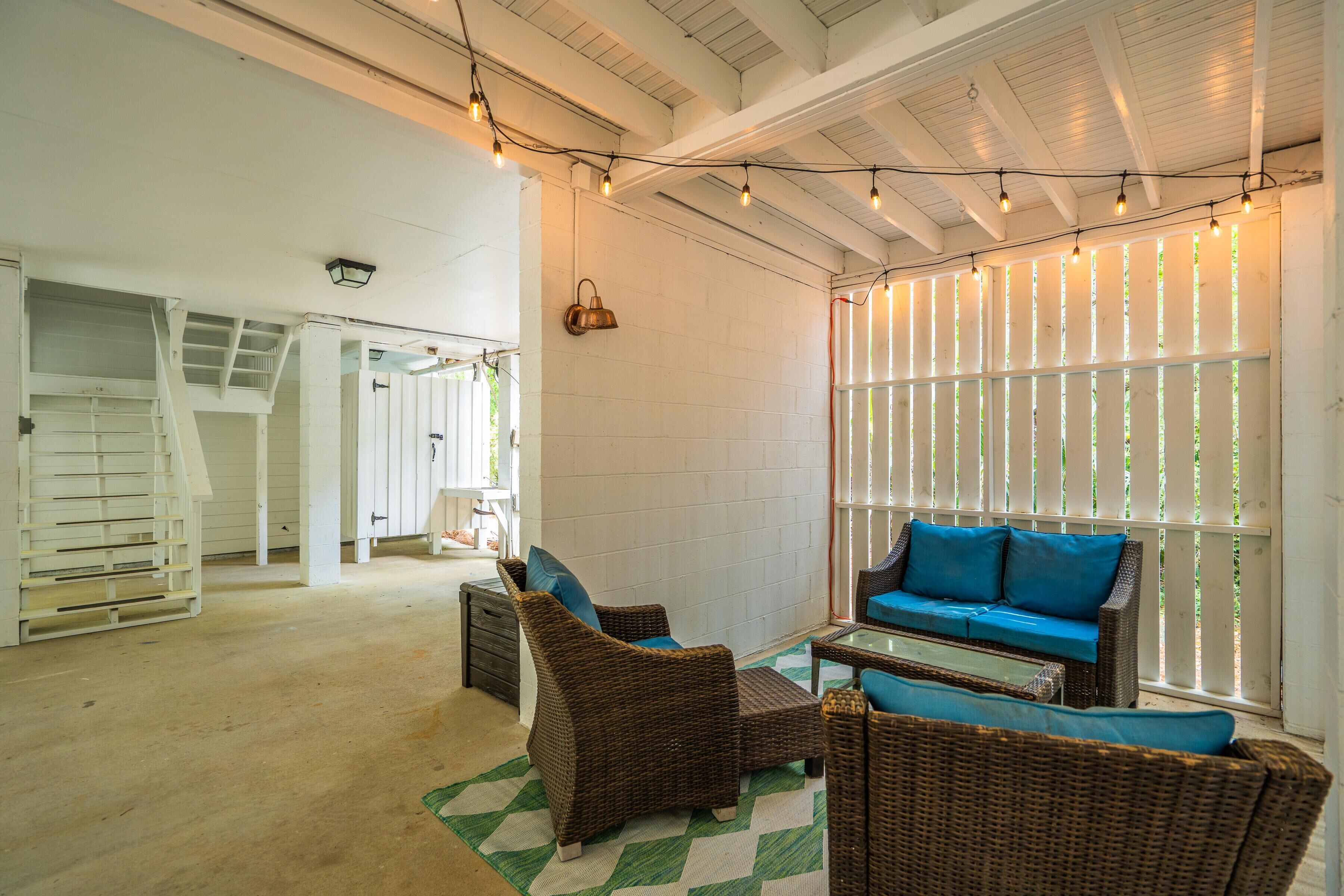 House, Multiple Beds (Chasing Waves | Heated Pool | 3 Min B) | Interior