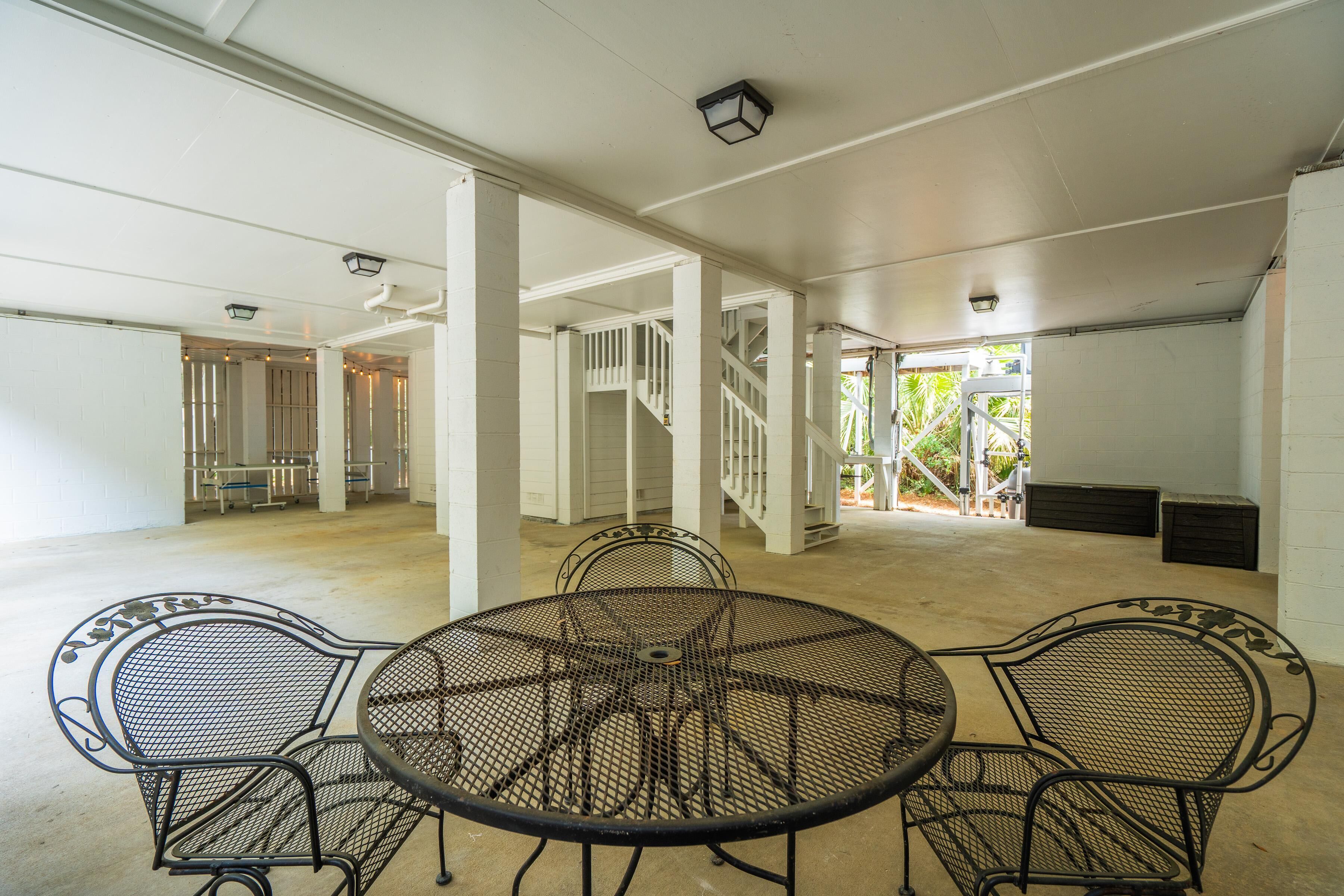 Ferienhaus, Mehrere Betten (Chasing Waves | Heated Pool | 3 Min B) | Speisen
