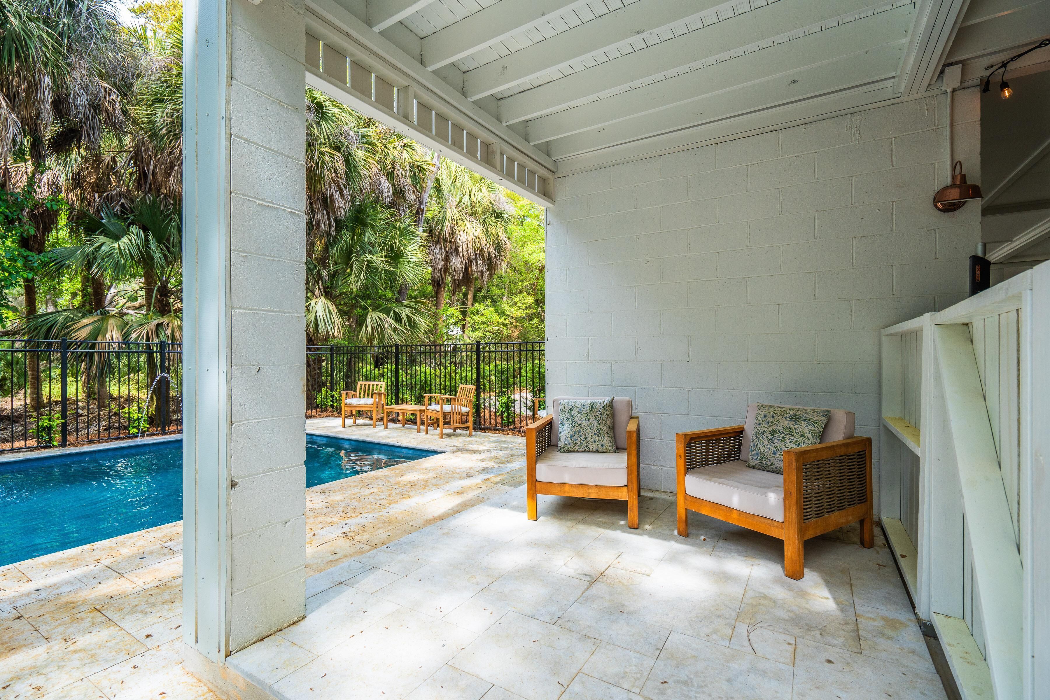 Ferienhaus, Mehrere Betten (Chasing Waves | Heated Pool | 3 Min B) | Pool
