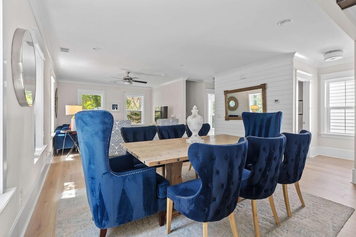 Casa, varias camas (Mt Pleasant Beach Retreat- Mins to Be) | Restauración