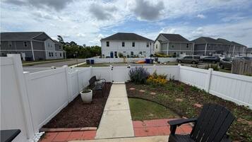 Casa, varias camas (Penny Lane, Park Circle, 15m dwtn C) | Jardines del alojamiento