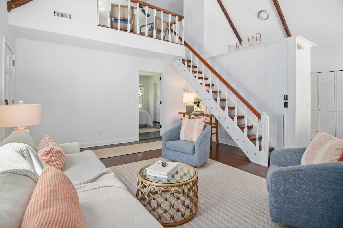Huis, Meerdere bedden (Sawyer's Landing- Mins to Beach & Dtw) | Woonruimte