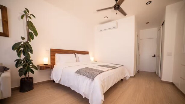 Unclassified image, 1 of 43, button - Cabo Studio 13. Three blocks away from the Marina. (Cabo San Lucas)