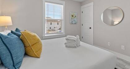 Creekside Bungalow-park Circle-15m Dtwn CHS