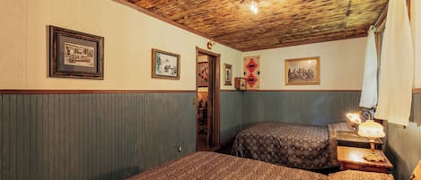 2 Schlafzimmer, Schreibtisch, kostenloses WLAN, Bettwäsche