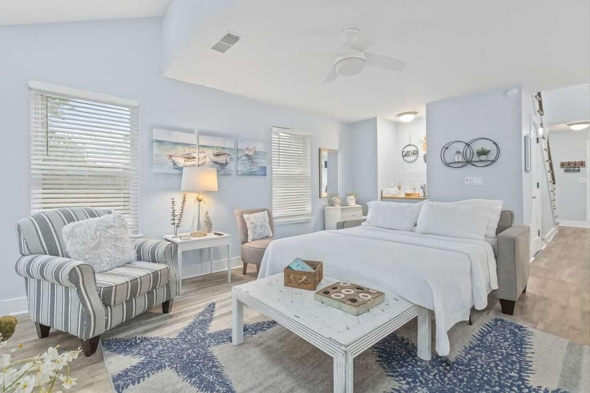 House, Multiple Beds (The Costal Haven - 5 Min Beach, 15 Mi) | 4 bedrooms