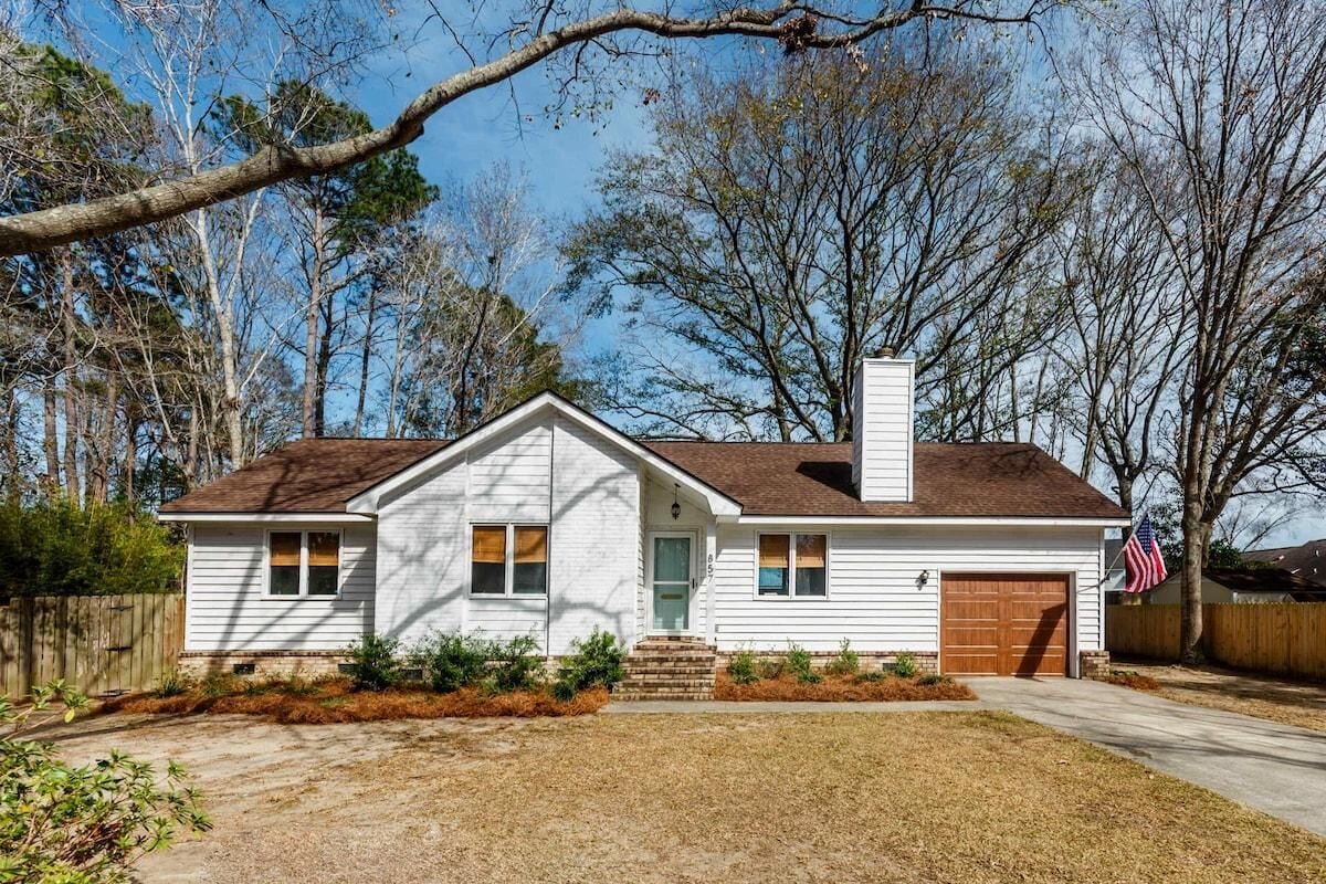 House, Multiple Beds (Southern Serenity, Fenced in Yard, Pe) | Exterior