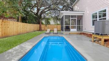 Hus, flere senger (Candy Cloud- Pool- Park Circle, mins ) | Basseng