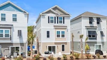 House, Multiple Beds (Topsail Jewel-Ocean Steps-Garage-Pets) | Exterior