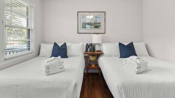 Ferienhaus, Mehrere Betten (Remleys Row- mins to Shem Creek and d) | 2 Schlafzimmer