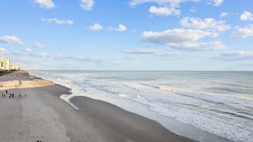 House, Multiple Beds (Sea Cloud-Across Ocean-Pet Friendly!) | Beach